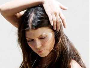 Como-tratar-a-oleosidade-dos-cabelos-3